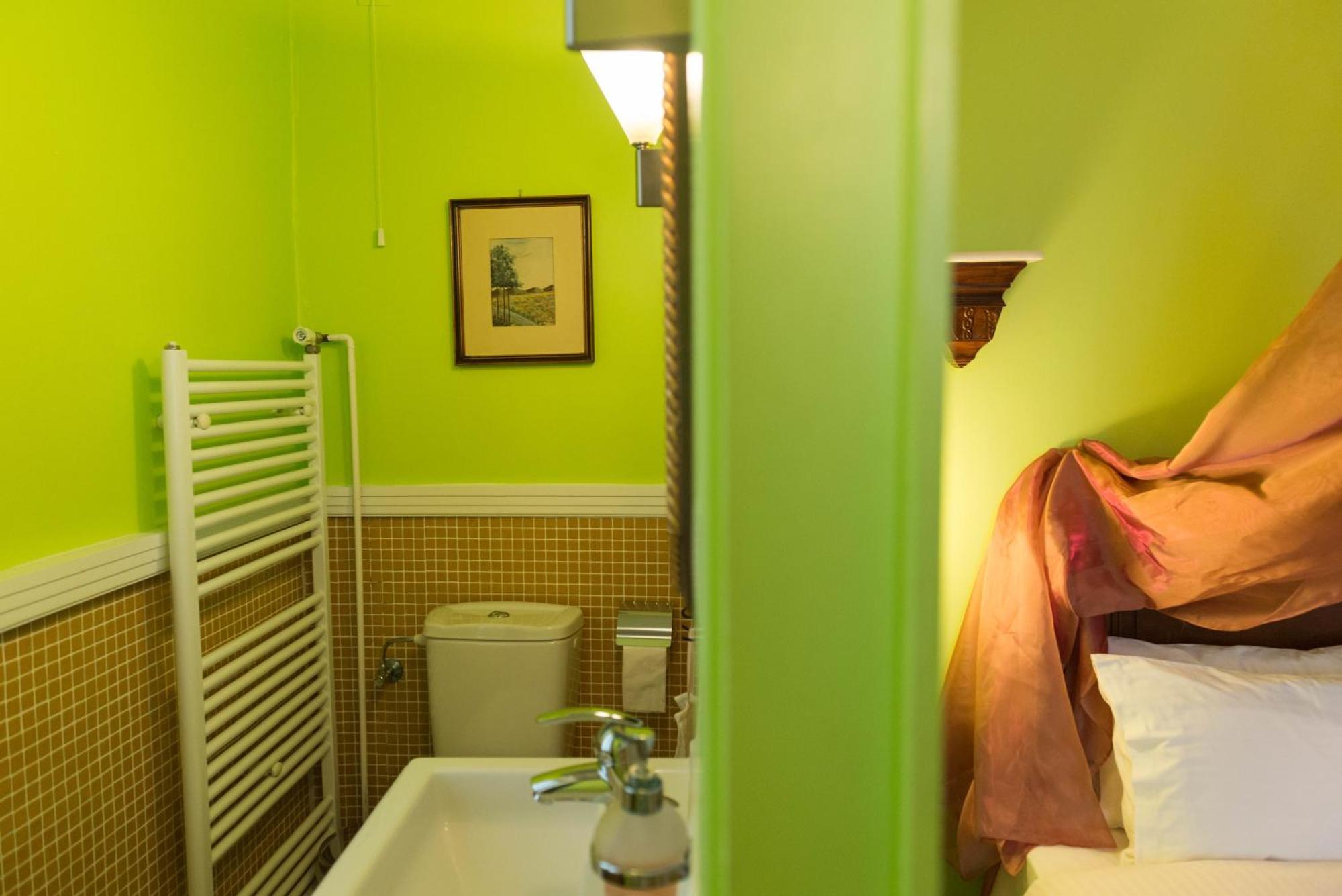 Vogiatzopoulou Guesthouse Agios Georgios Nilias Rom bilde
