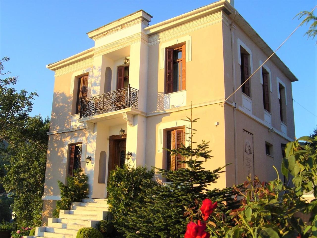 Vogiatzopoulou Guesthouse Agios Georgios Nilias Eksteriør bilde
